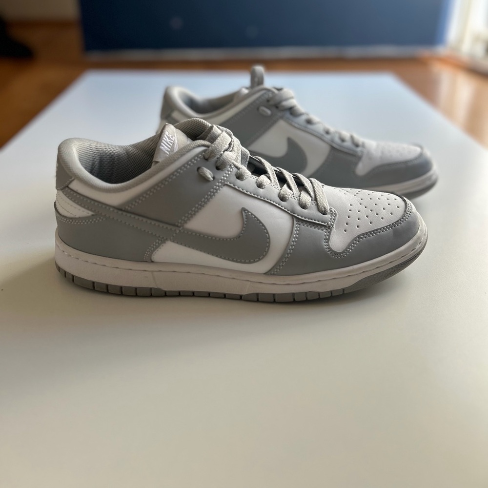 Nike Dunk Low Photon Dust – Men’s 8.5 – Neutral Grey / White